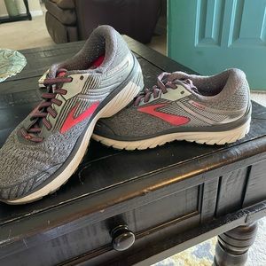 Brooks GTS 18 women’s